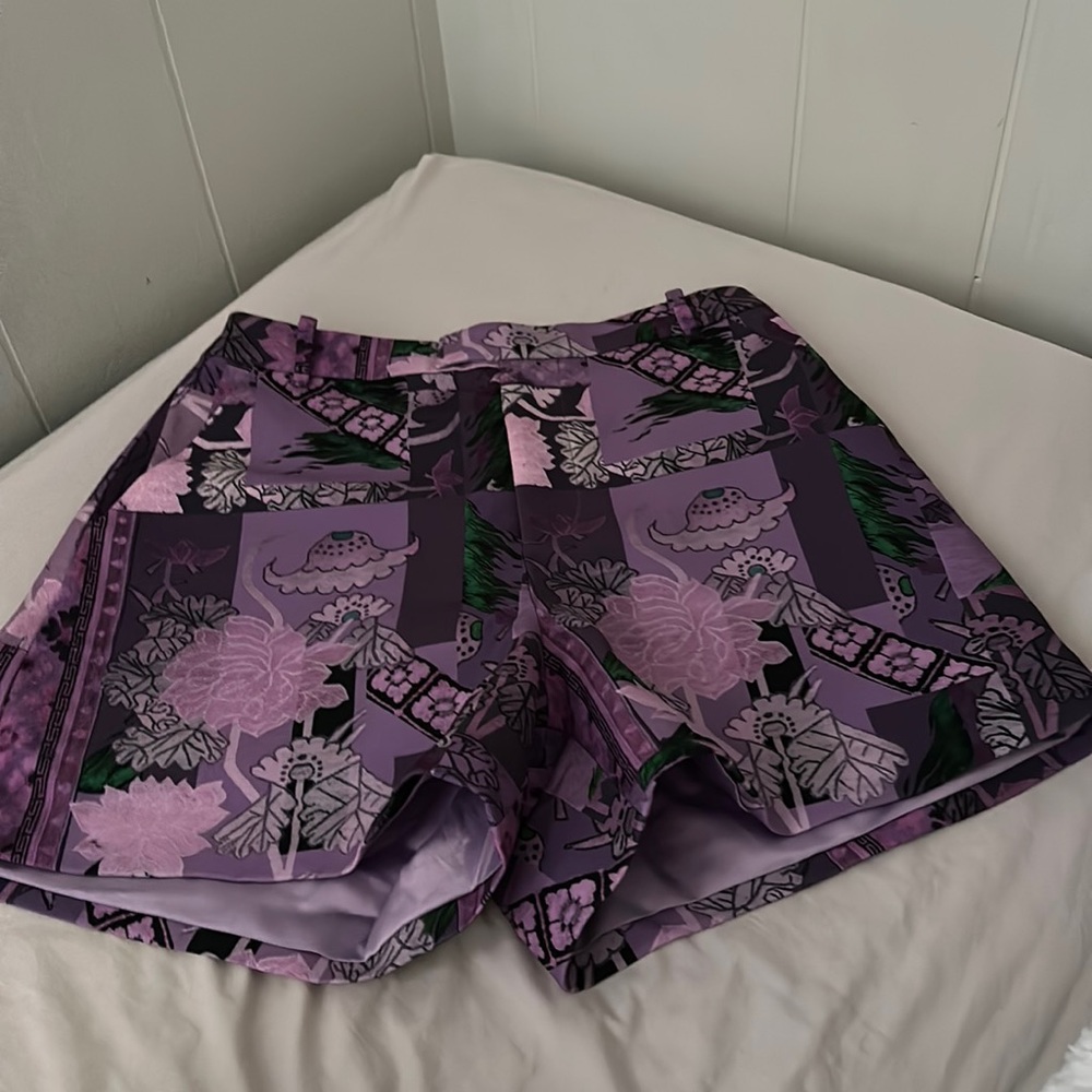 Mukzin formal purple shorts